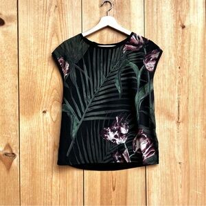 Ted Baker Printed Floral Top Sz 1, 4 US
